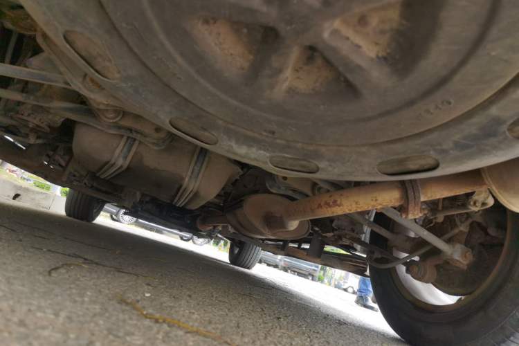 Used BYD S6 2011 2.4L Automatic Luxury Edition Chassis Rear