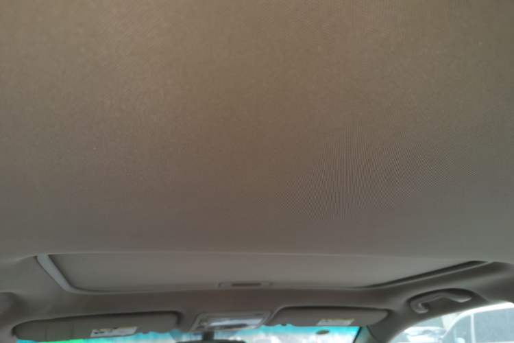 Used BYD S6 2011 2.4L Automatic Luxury Edition Headliner
