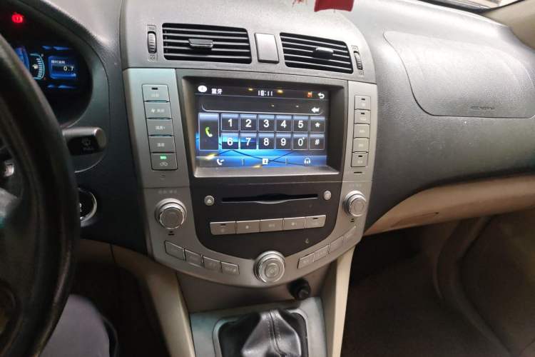 Used BYD S6 2012 2.0L Manual Luxury Version Audio And AC Panel