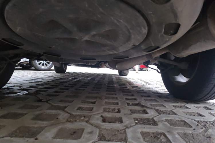 Used BYD S6 2012 2.0L Manual Luxury Version Chassis Rear