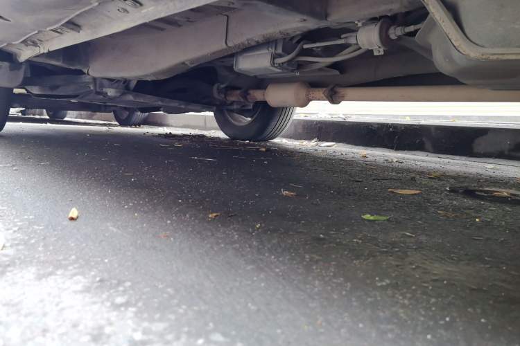 Used BYD S6 2012 2.0L Manual Luxury Version Chassis Rear Left