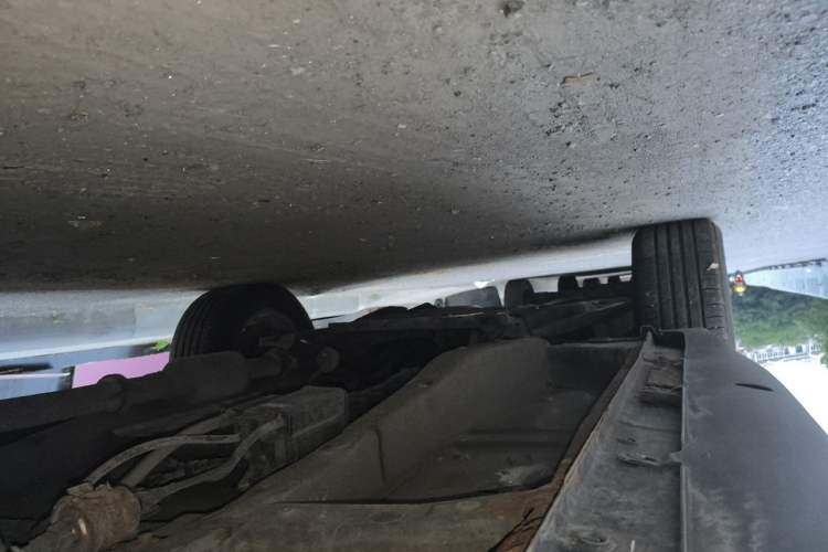 Used BYD S6 2012 2.0L Manual Luxury Version Chassis Rear Left