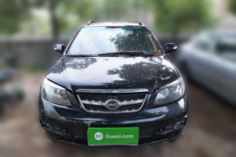 Used BYD S6 2012 2.0L Manual Luxury Version Front