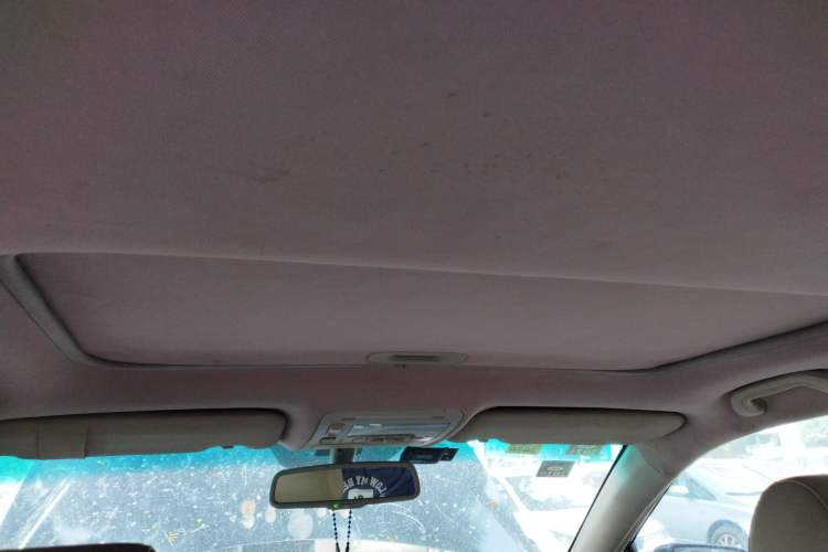 Used BYD S6 2012 2.0L Manual Luxury Version Headliner