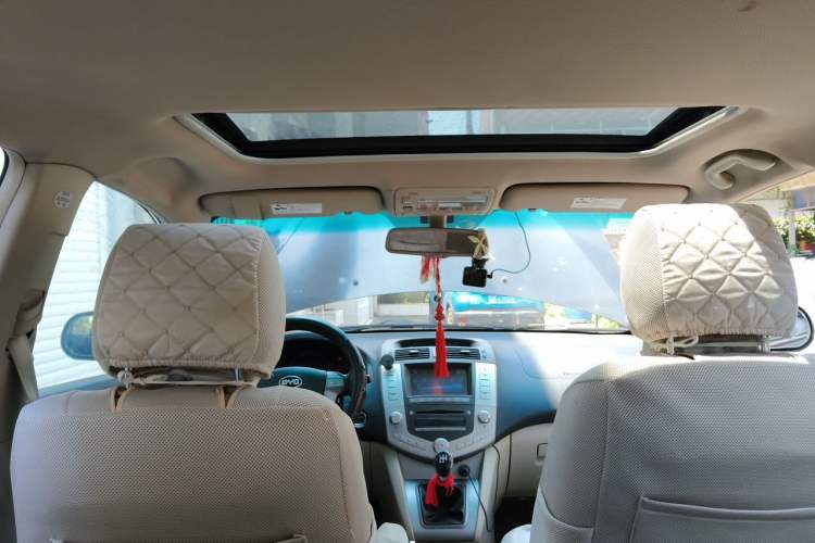Used BYD S6 2012 2.0L Manual Luxury Version Headliner