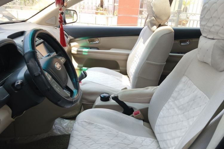 Used BYD S6 2012 2.0L Manual Luxury Version Left Front Seat