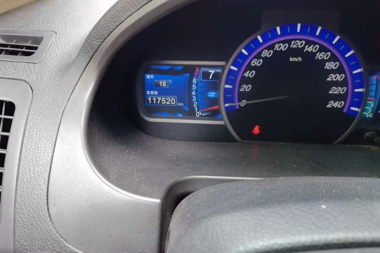 Used BYD S6 2012 2.0L Manual Luxury Version Odometer Close Up
