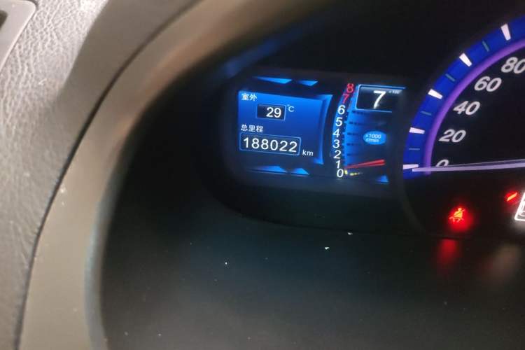 Used BYD S6 2012 2.0L Manual Luxury Version Odometer Close Up