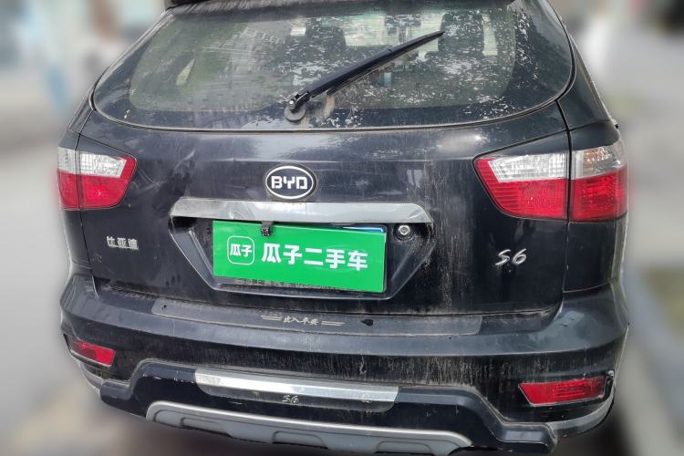 Used BYD S6 2012 2.0L Manual Luxury Version Rear
