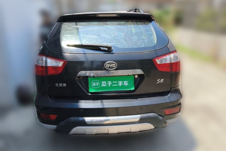 Used BYD S6 2012 2.0L Manual Luxury Version Rear