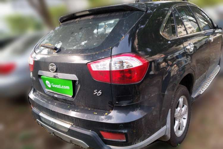 Used BYD S6 2012 2.0L Manual Luxury Version Rear Right 45 Deg
