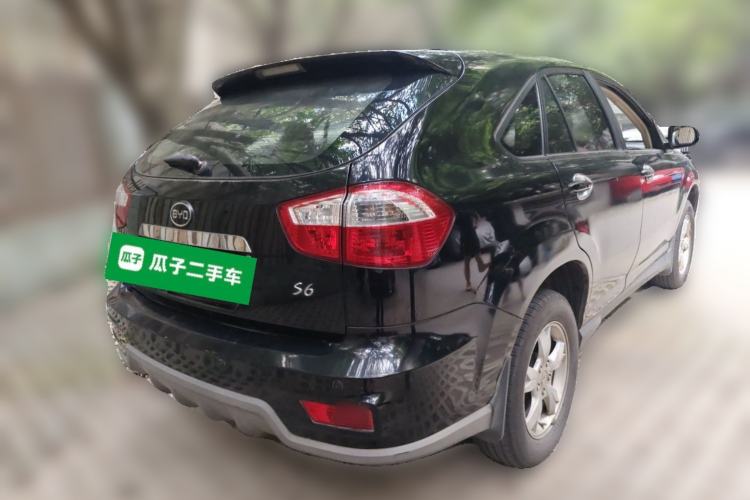 Used BYD S6 2012 2.0L Manual Luxury Version Rear Right 45 Deg