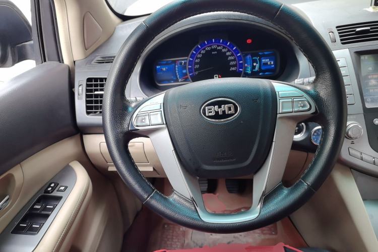 Used BYD S6 2012 2.0L Manual Luxury Version Steering Wheel