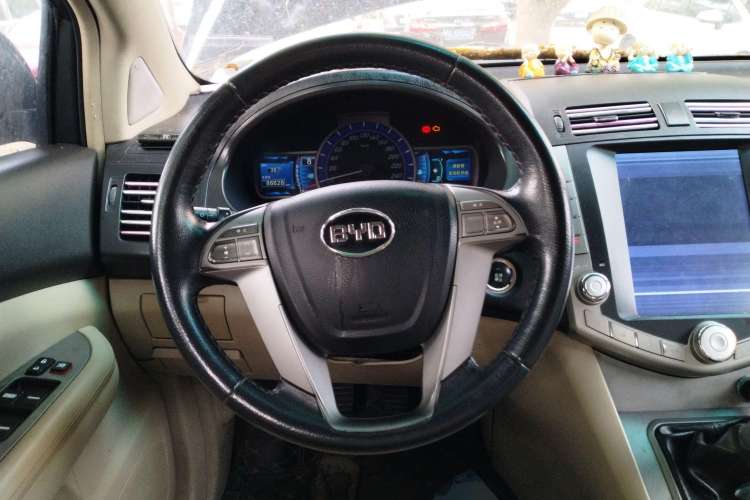 Used BYD S6 2012 2.0L Manual Luxury Version Steering Wheel