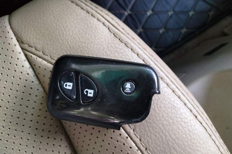 Used BYD S6 2012 2.0L Manual Luxury Version Vehicle Key