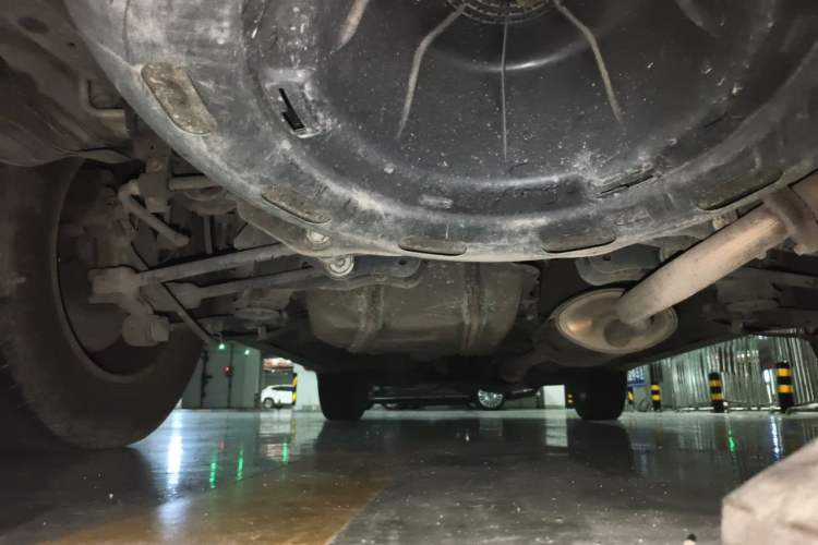 Used BYD S6 2012 2.4L Automatic Luxury Edition Chassis Rear