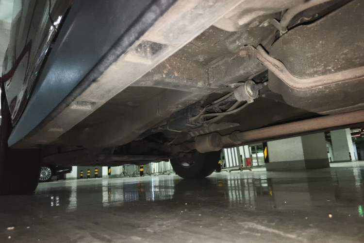 Used BYD S6 2012 2.4L Automatic Luxury Edition Chassis Rear Left