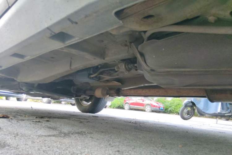 Used BYD S6 2012 2.0L Manual Luxury Version Chassis Rear Left