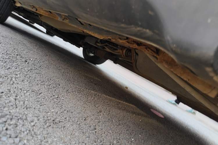 Used BYD S6 2012 2.0L Manual Luxury Version Chassis Rear Left