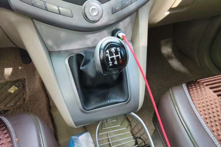 Used BYD S6 2012 2.0L Manual Luxury Version Gear Lever