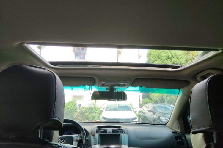Used BYD S6 2012 2.0L Manual Luxury Version Headliner