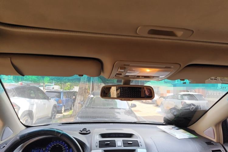 Used BYD S6 2012 2.0L Manual Luxury Version Headliner