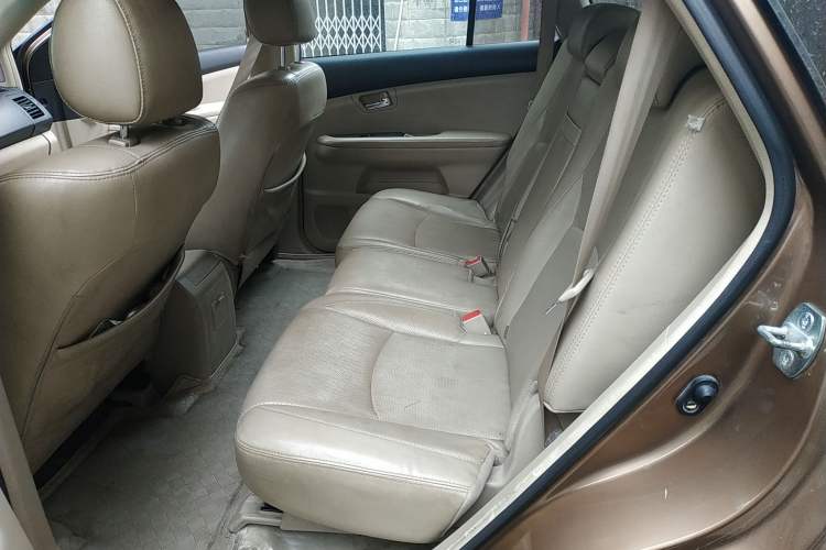 Used BYD S6 2012 2.0L Manual Luxury Version Left Rear Seat