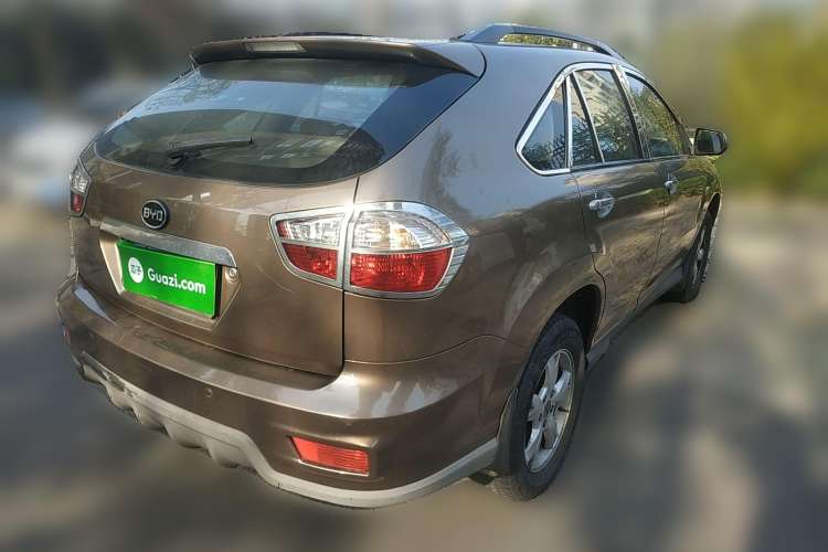 Used BYD S6 2012 2.4L Automatic Luxury Edition Rear Right 45 Deg