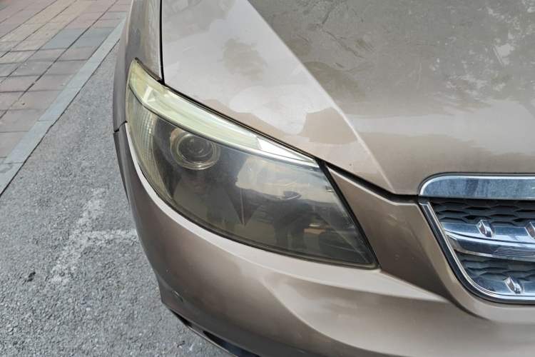 Used BYD S6 2012 2.0L Manual Luxury Version Right Front Headlight