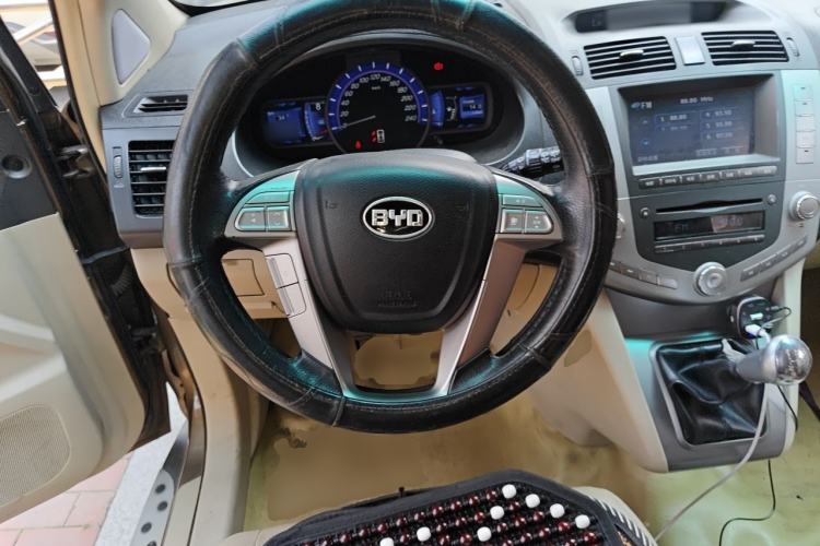Used BYD S6 2012 2.0L Manual Luxury Version Steering Wheel