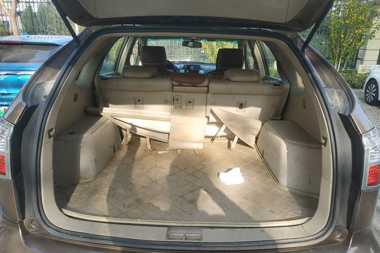 Used BYD S6 2012 2.4L Automatic Luxury Edition Trunk