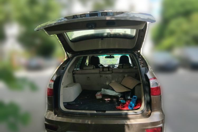 Used BYD S6 2012 2.0L Manual Luxury Version Trunk