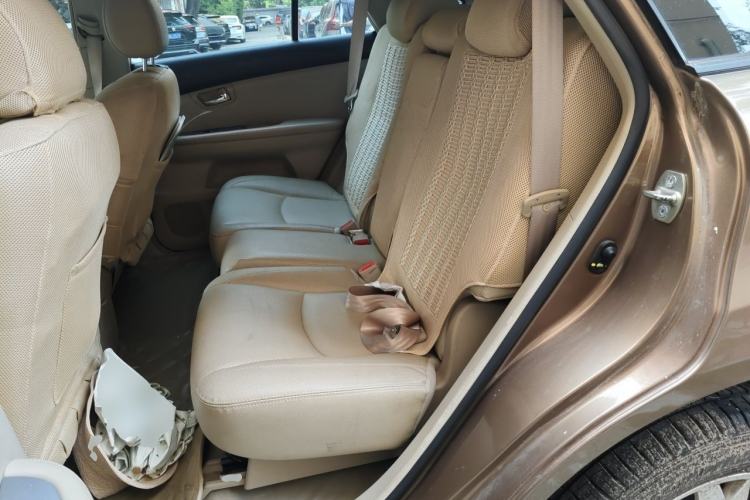 Used BYD S6 2012 2.4L Automatic Luxury Edition Left Rear Seat