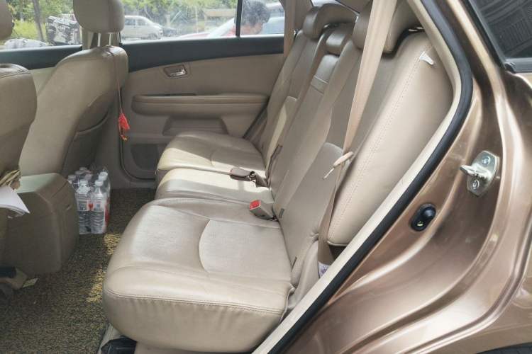 Used BYD S6 2012 2.4L Automatic Luxury Edition Left Rear Seat