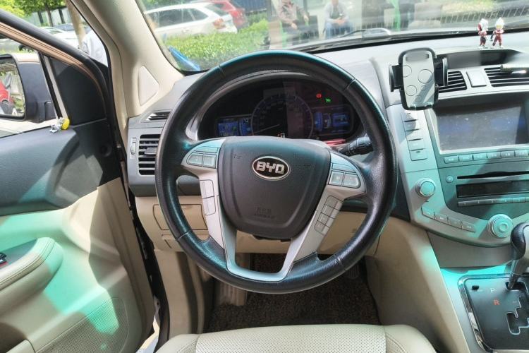 Used BYD S6 2012 2.4L Automatic Luxury Edition Steering Wheel