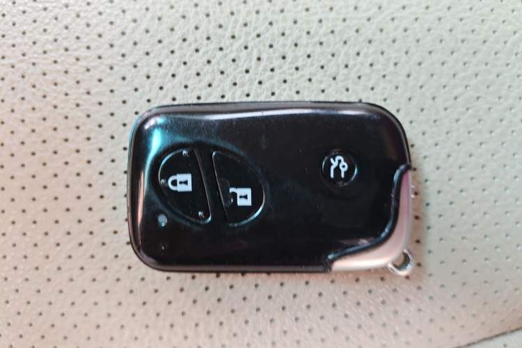 Used BYD S6 2012 2.4L Automatic Luxury Edition Vehicle Key