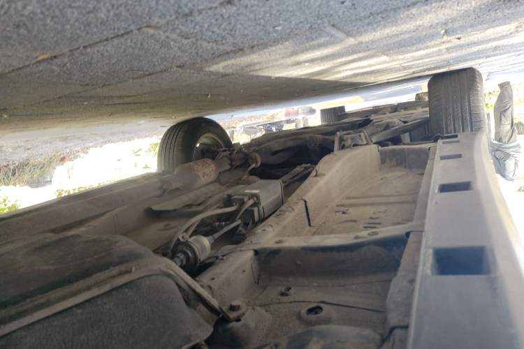 Used BYD S6 2012 2.0L Manual Luxury Version Chassis Rear Left