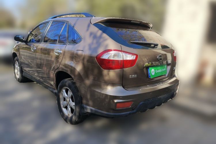 Used BYD S6 2012 2.0L Manual Luxury Version Rear Left 45 Deg