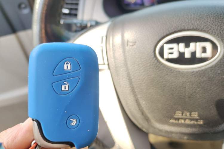 Used BYD S6 2012 2.0L Manual Luxury Version Vehicle Key