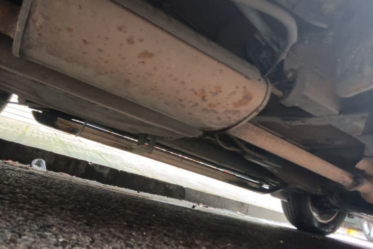 Used BYD S6 2012 2.0L Manual Luxury Version Chassis Rear Right