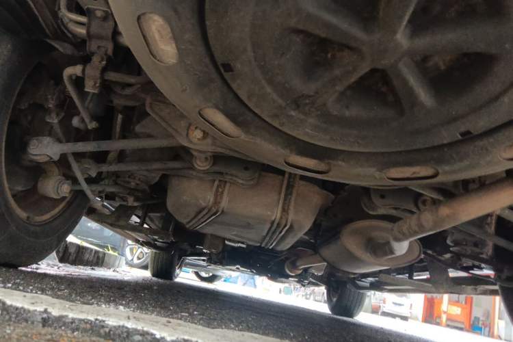 Used BYD S6 2012 2.0L Manual Luxury Version Chassis Rear