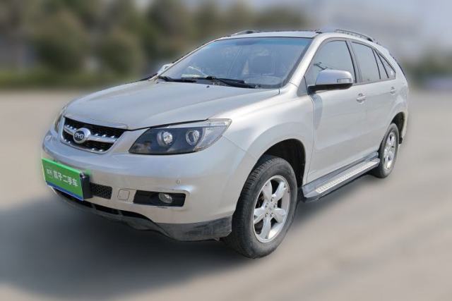 Used BYD S6 2012 2.0L Manual Luxury Version