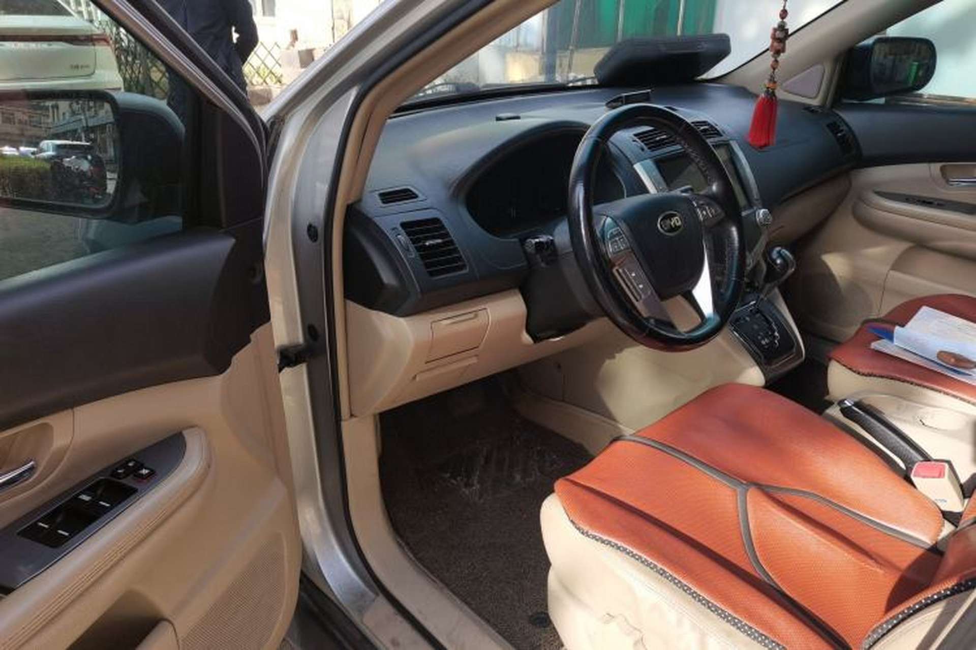 Used BYD S6 2012 2.4L Automatic Luxury Edition Driver Seat