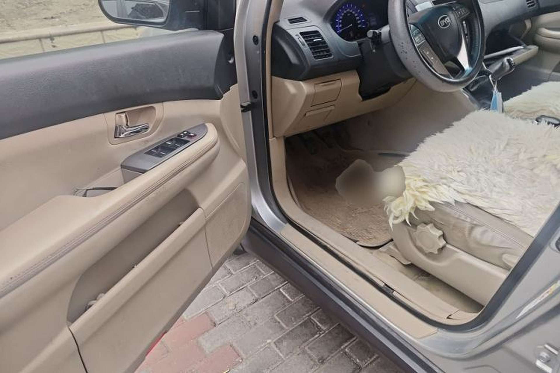Used BYD S6 2012 2.0L Manual Luxury Version Driver Seat