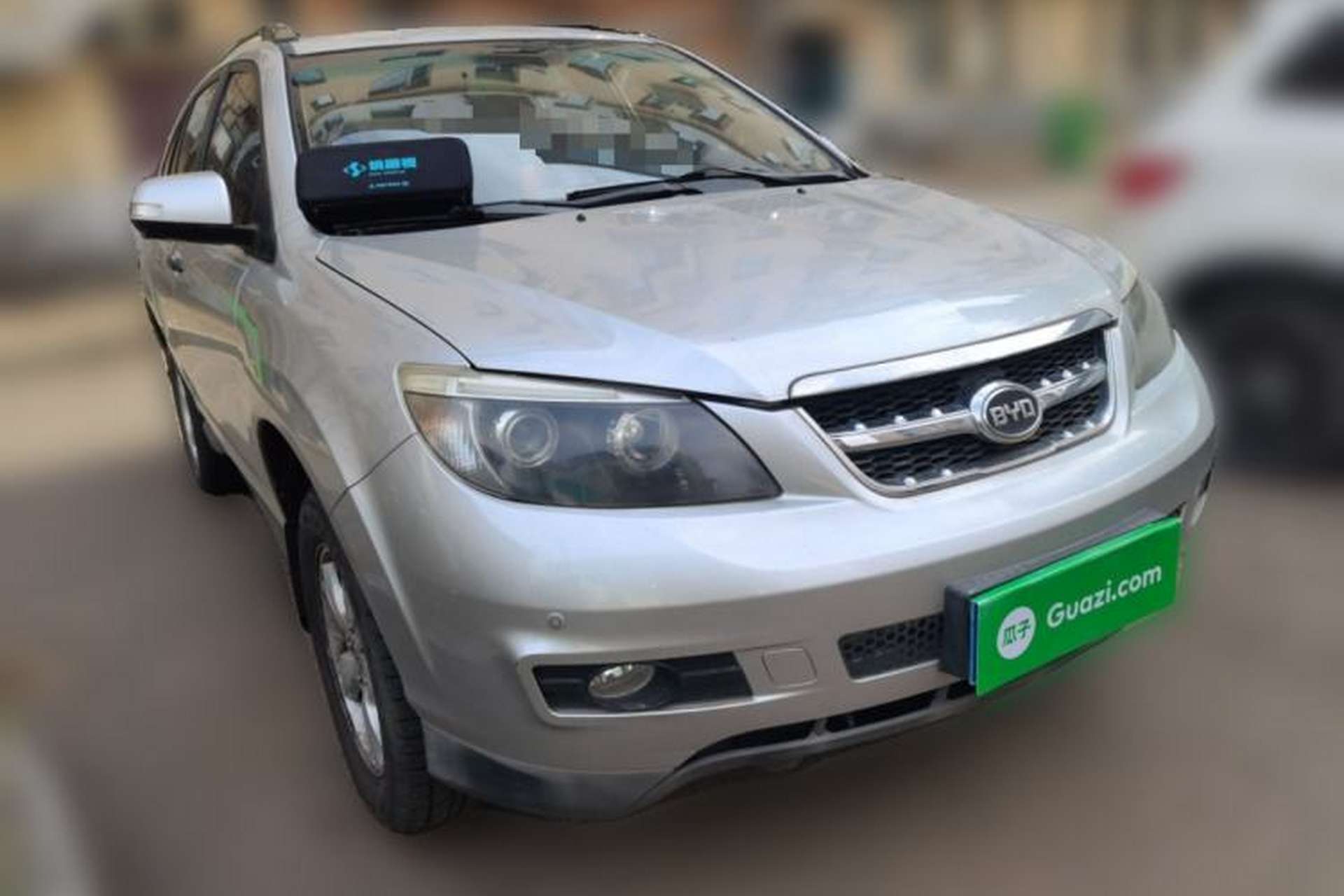 Used BYD S6 2012 2.4L Automatic Luxury Edition Front Right 45 Deg