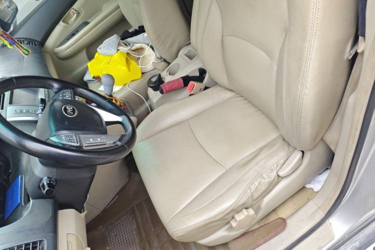 Used BYD S6 2012 2.0L Manual Luxury Version Left Front Seat