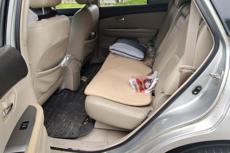 Used BYD S6 2012 2.0L Manual Luxury Version Left Rear Seat