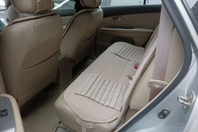 Used BYD S6 2012 2.0L Manual Luxury Version Left Rear Seat