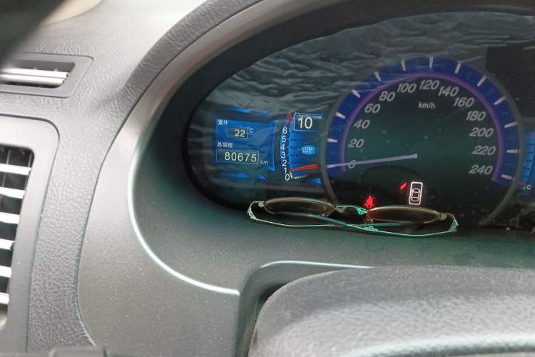 Used BYD S6 2012 2.0L Manual Luxury Version Odometer Close Up