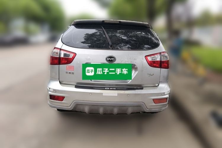 Used BYD S6 2012 2.0L Manual Luxury Version Rear
